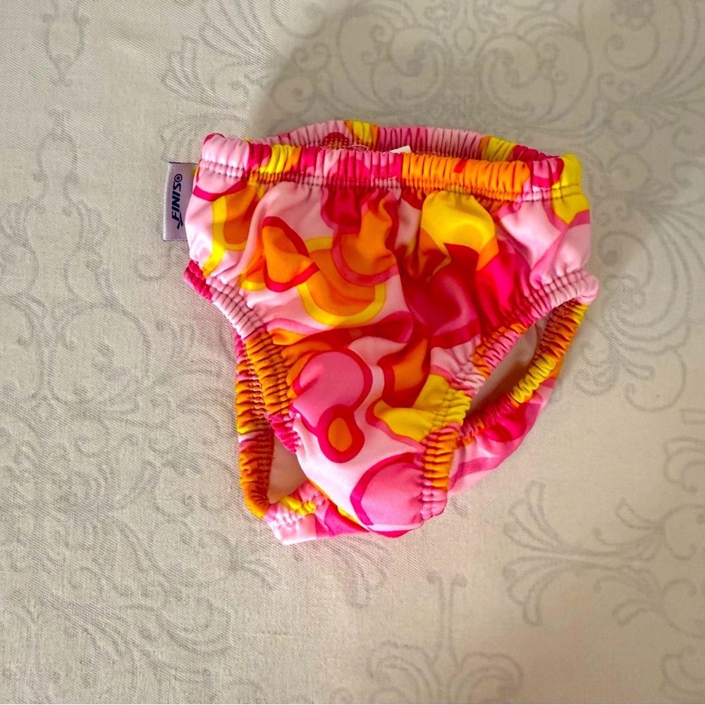 FINIS Baby Girl Reusable Swim Diaper Size Small (3-6 months)